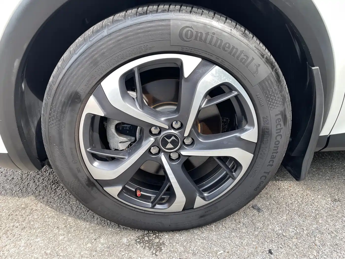 DS 7 2018 2018 45THP Rivoli Pioneer Edition