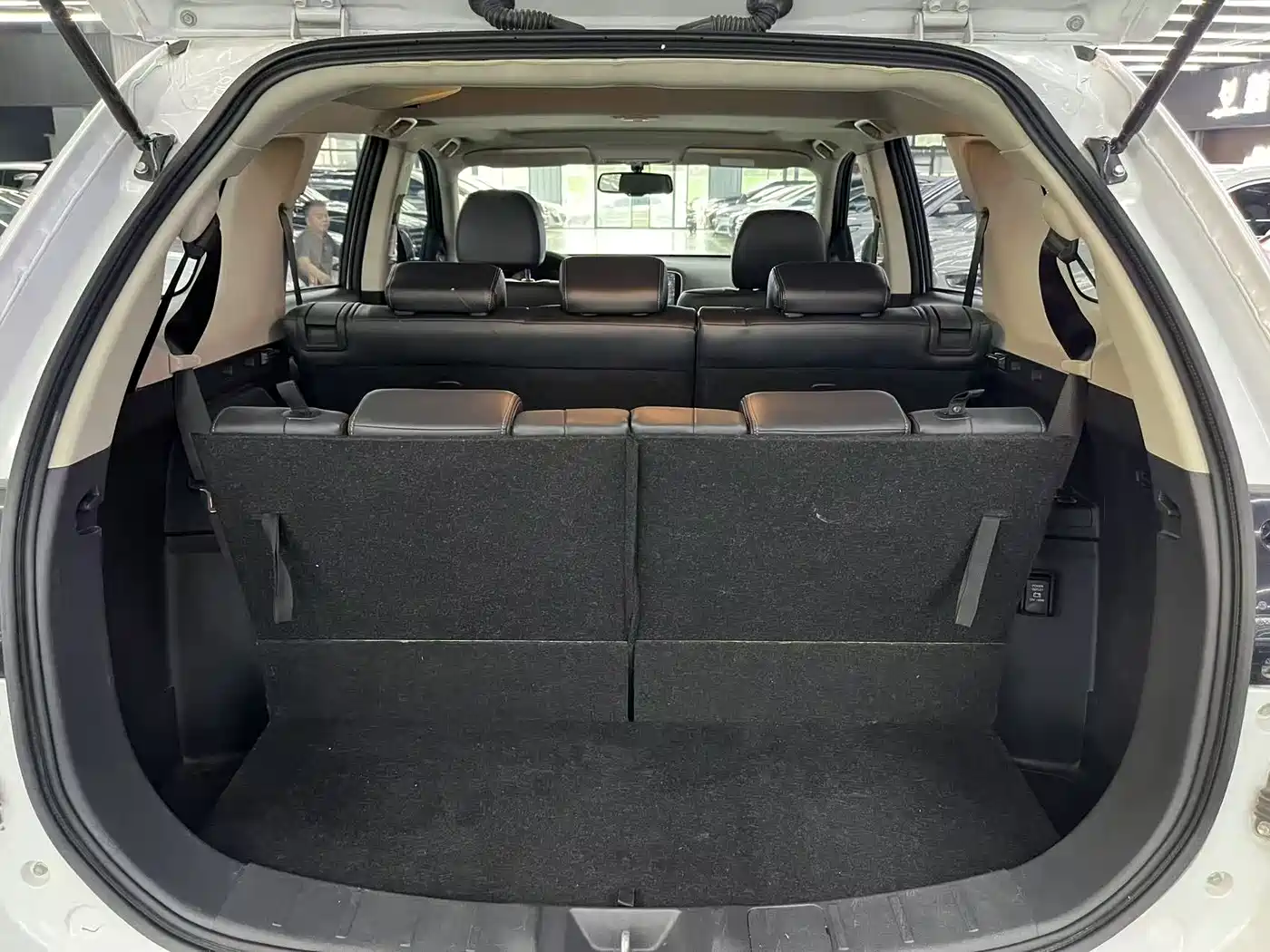 Mitsubishi Outlander 2019 2.0L 2WD Enjoy 7-Seater China VI фото 11