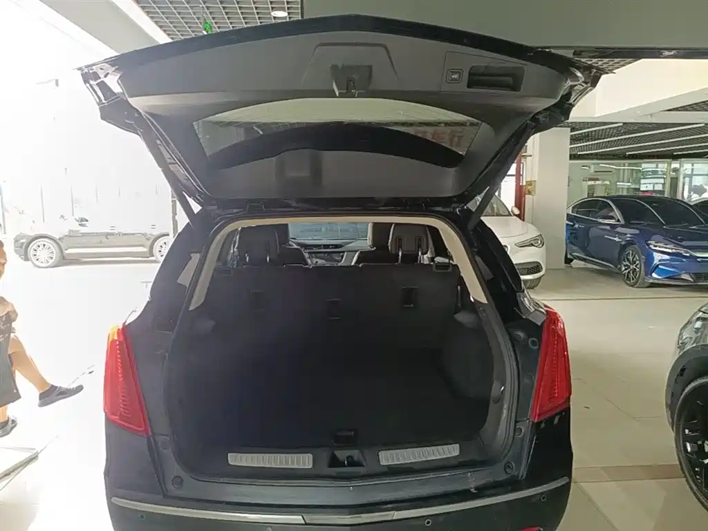 Cadillac XT5 2018 28T 4WD Luxury фото 19