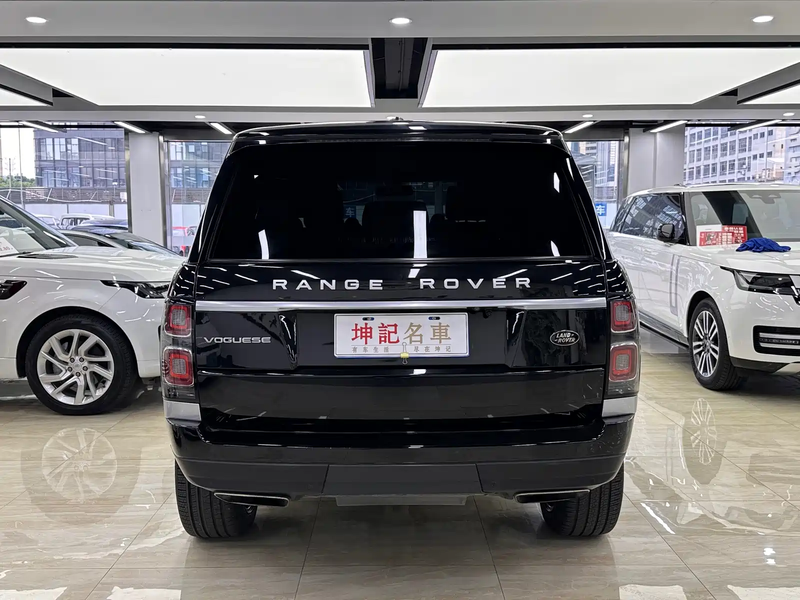 Фото 8 - Land Rover Range Rover
