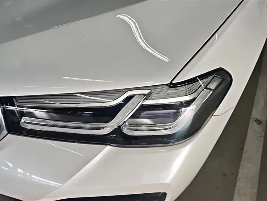 BMW 5 Series 2021 525Li M Sport Package фото 5