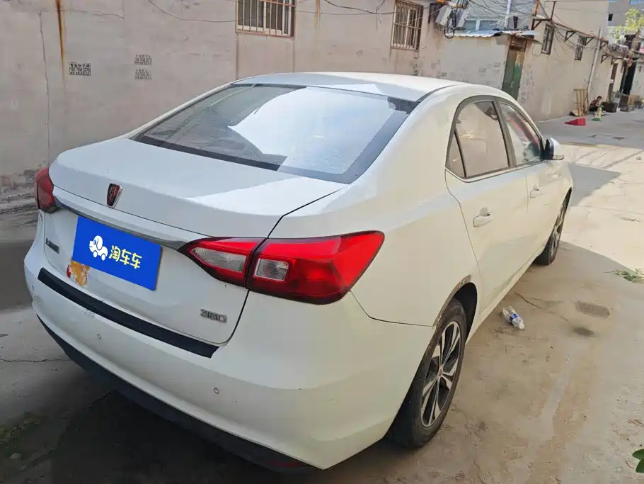 Roewe 360 2017 2017 1.5L Manual Luxury Edition