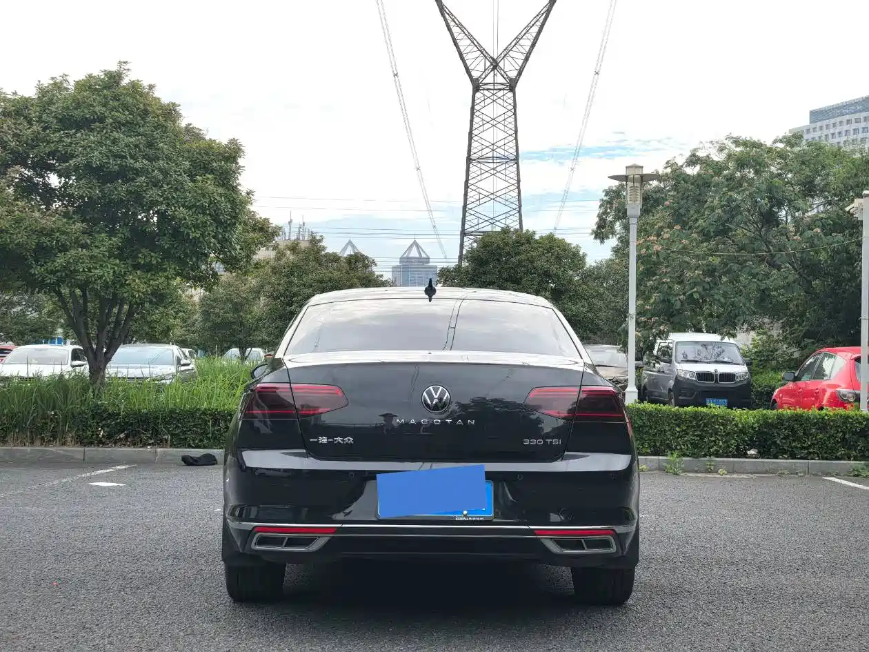 Volkswagen Magotan 2020 330TSI DSG Leading фото 5