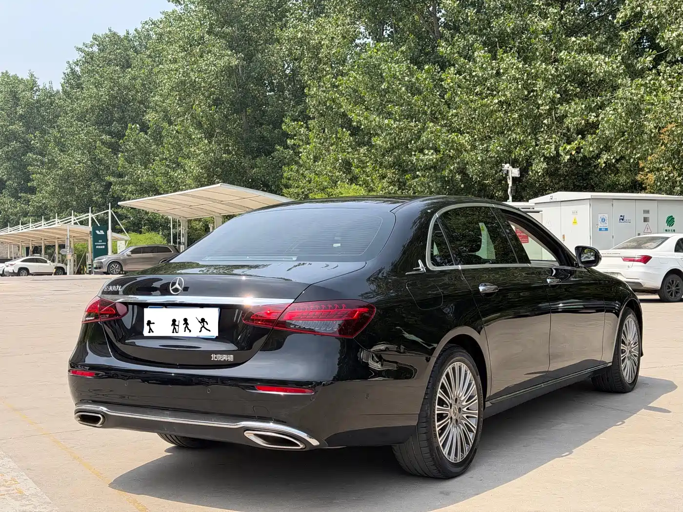 Mercedes-Benz E-Class, миниатюра 7