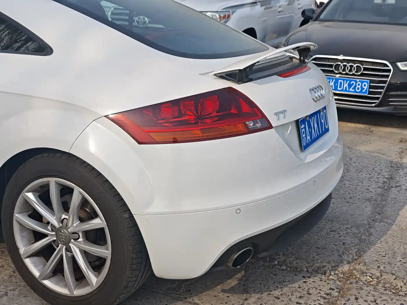Audi TT 2011 TT Coupe 2.0TFSI фото 18