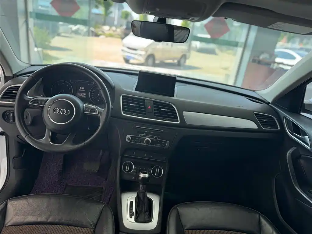 Audi Q3 2018 30th Anniversary Edition 30 TFSI Fashion фото 9