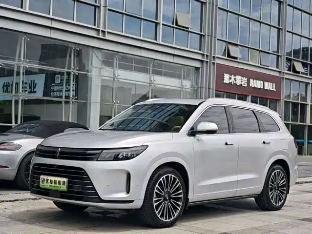 AITO Wenjie AITO M7 2024