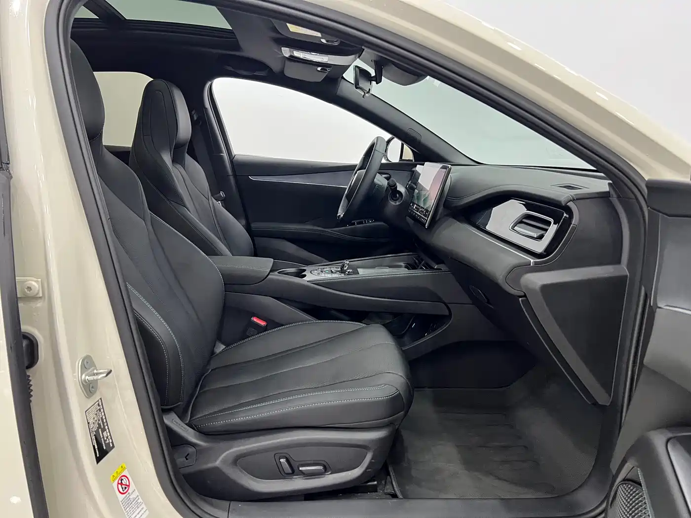 BYD Seal 06 New Energy 2025 DM-i Smart Drive Edition 120KM Luxury фото 10