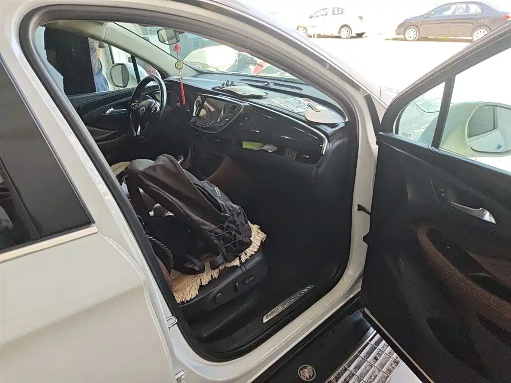 Buick Envision Plus 2015 20T AWD Luxury фото 20