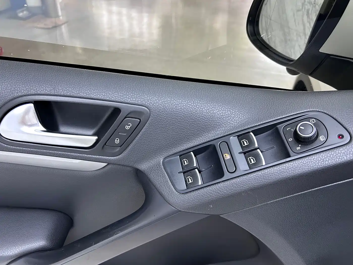 Volkswagen Tiguan 2013 1.8TSI Auto 4WD Luxury фото 12