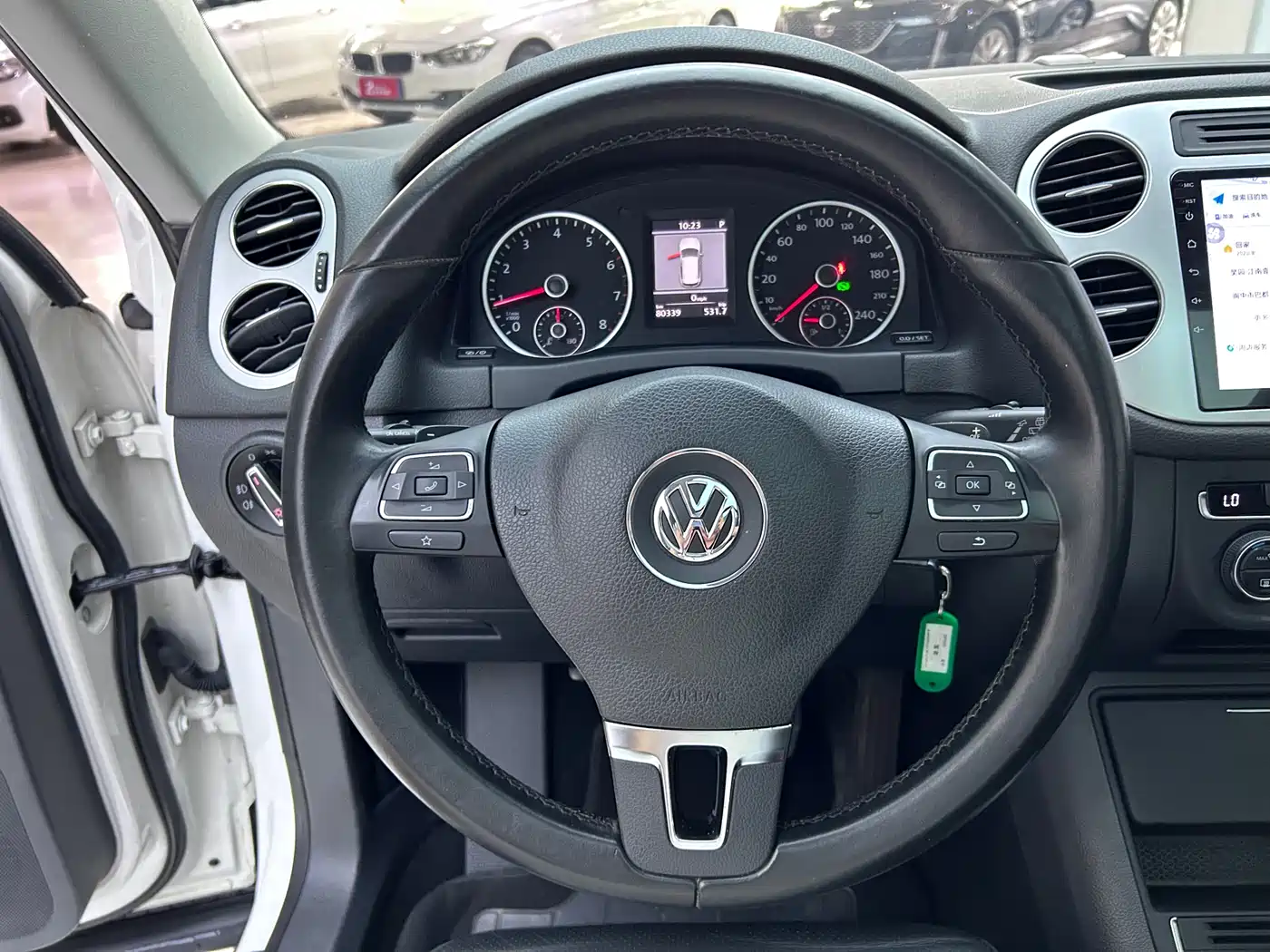 Volkswagen Tiguan 2013 1.8TSI Auto 4WD Luxury фото 16