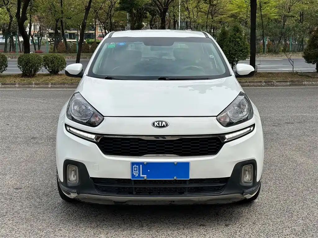 Kia KX3 Smart Run 2015 1.6L Automatic 2WD GLS фото 2
