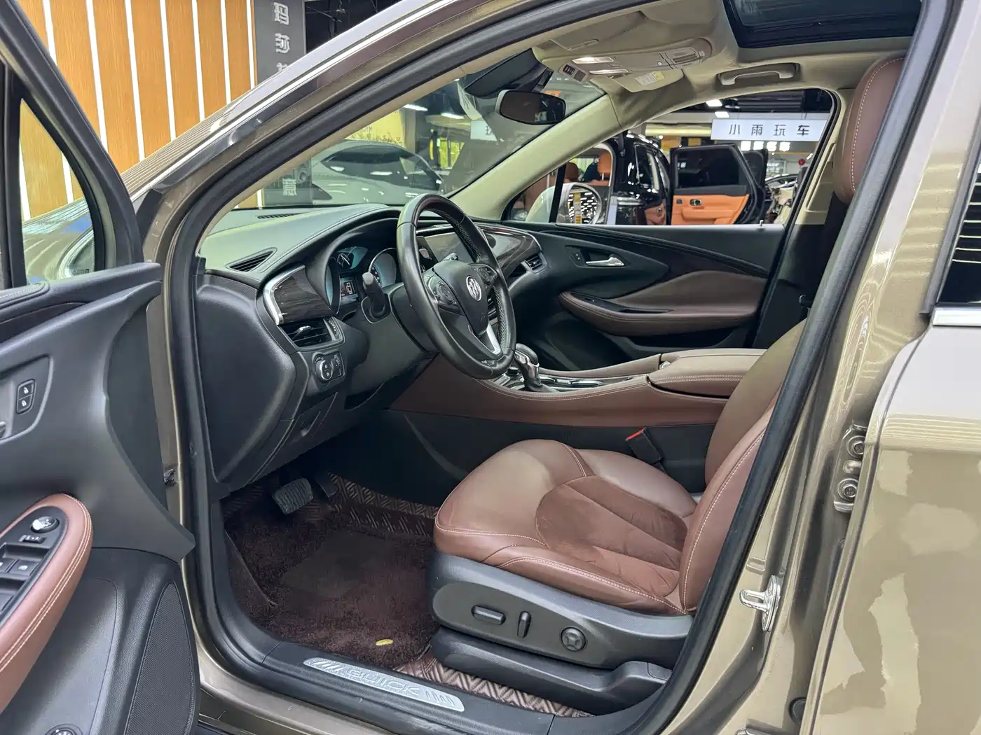 Buick Envision Plus 2017 28T AWD Elite фото 4