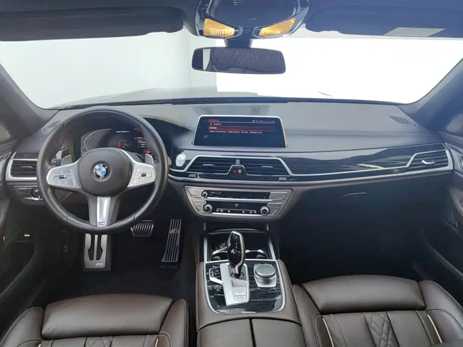 BMW 7 Series 2019 Facelift 730Li M Sport Package фото 12