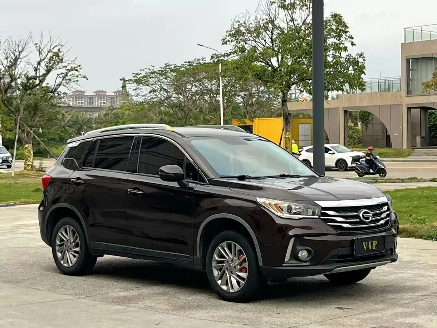 GAC Trumpchi Trumpchi GS4 2015 200T G-DCT Comfort Edition фото 3