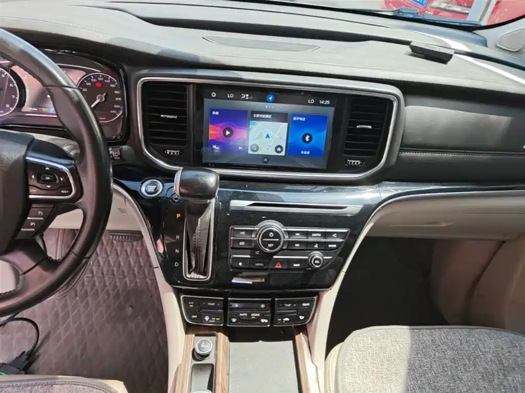 GAC Trumpchi Trumpchi M8 2020 Pilot 390T Prestige Edition фото 13