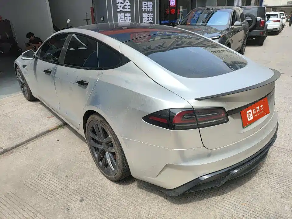 Tesla Model S 2023 Tri-motor AWD Plaid фото 4