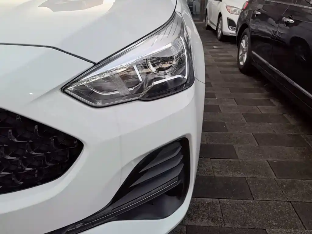 Фото 24 - Haval M6