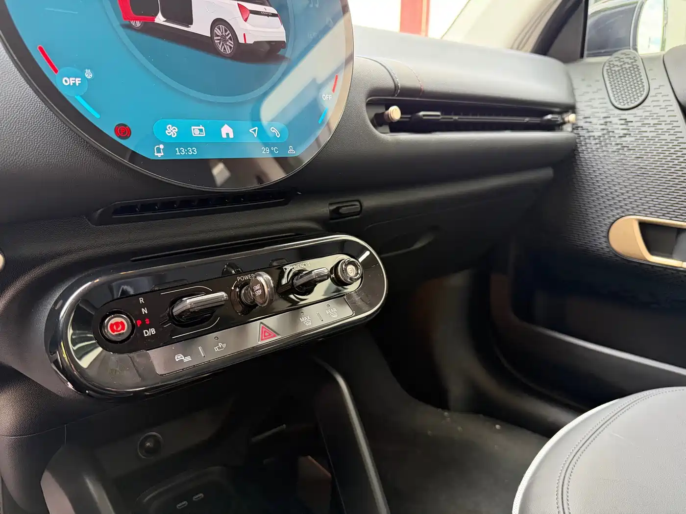 MINI Electric MINI COOPER 2025 2025 Facelift 466km COOPER E Classic Trim