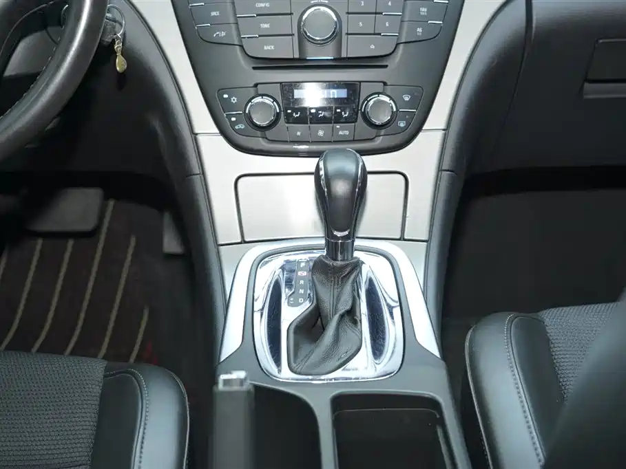 Buick Regal 2013 1.6T Automatic Elite Sport Edition фото 7
