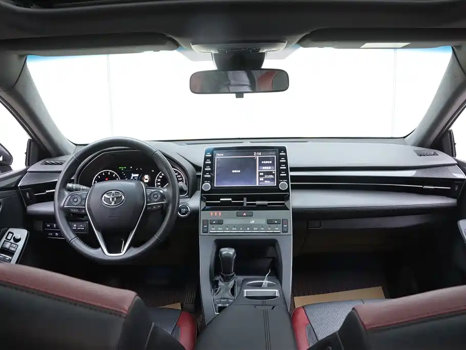 Toyota Avalon 2021 2.5L Touring Noble SPORT Edition фото 19