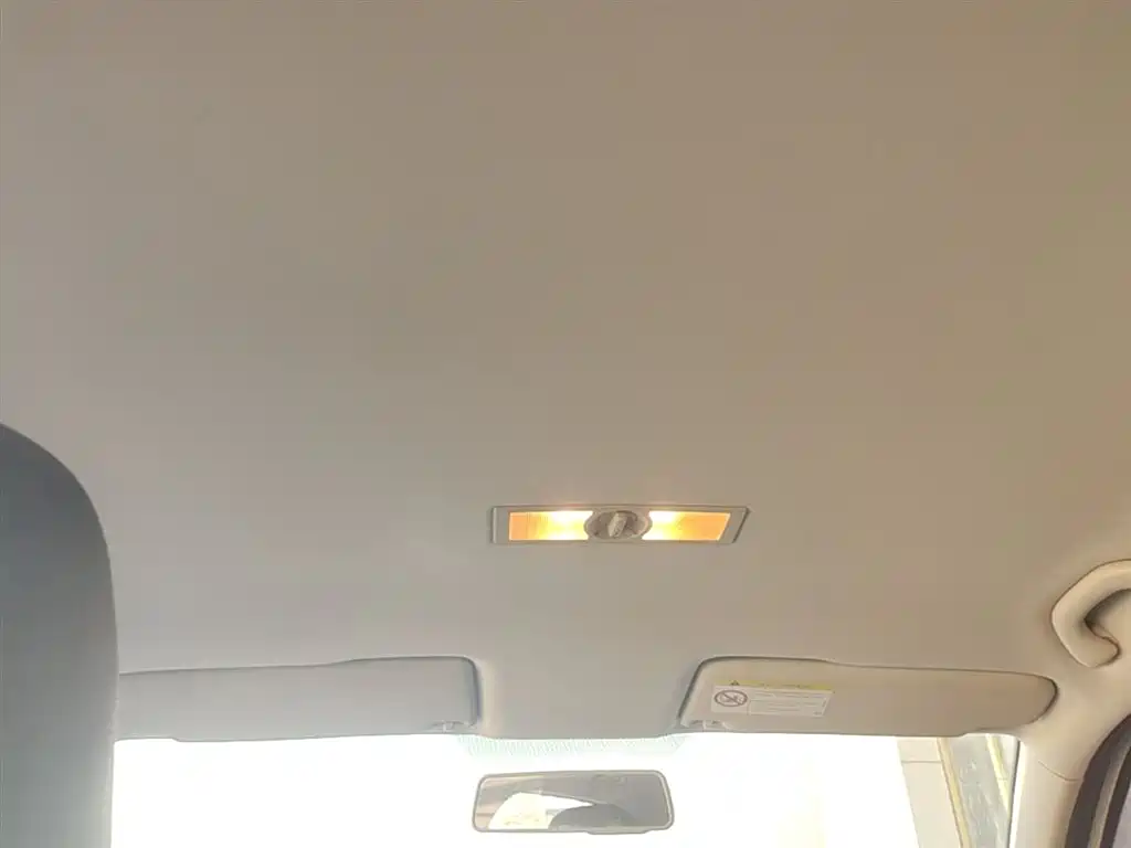 Volkswagen Lavida Tour 2017 1.6L Automatic Trend Edition фото 18