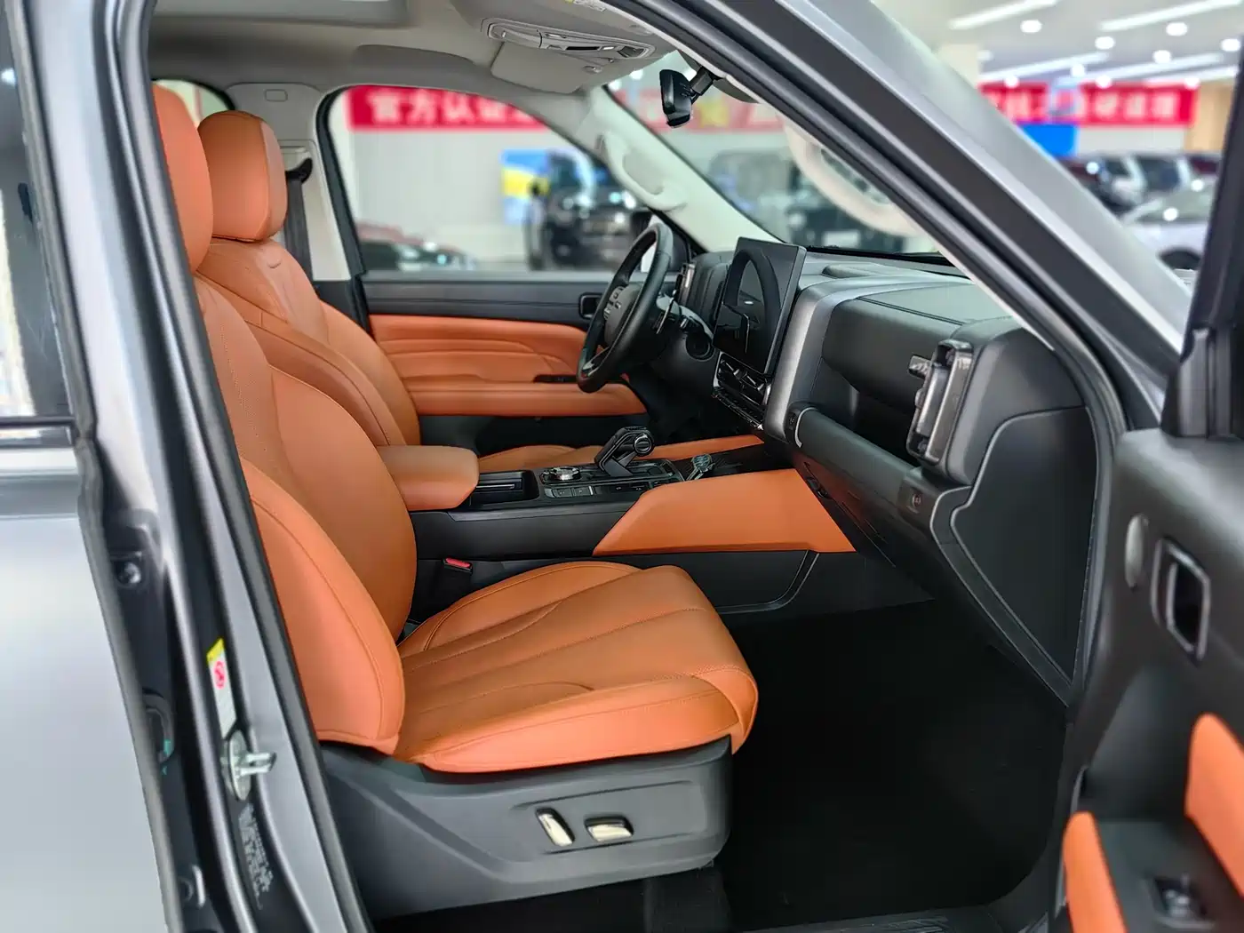 Haval H9 2024 2.0T Gasoline AWD Pioneer Edition фото 11