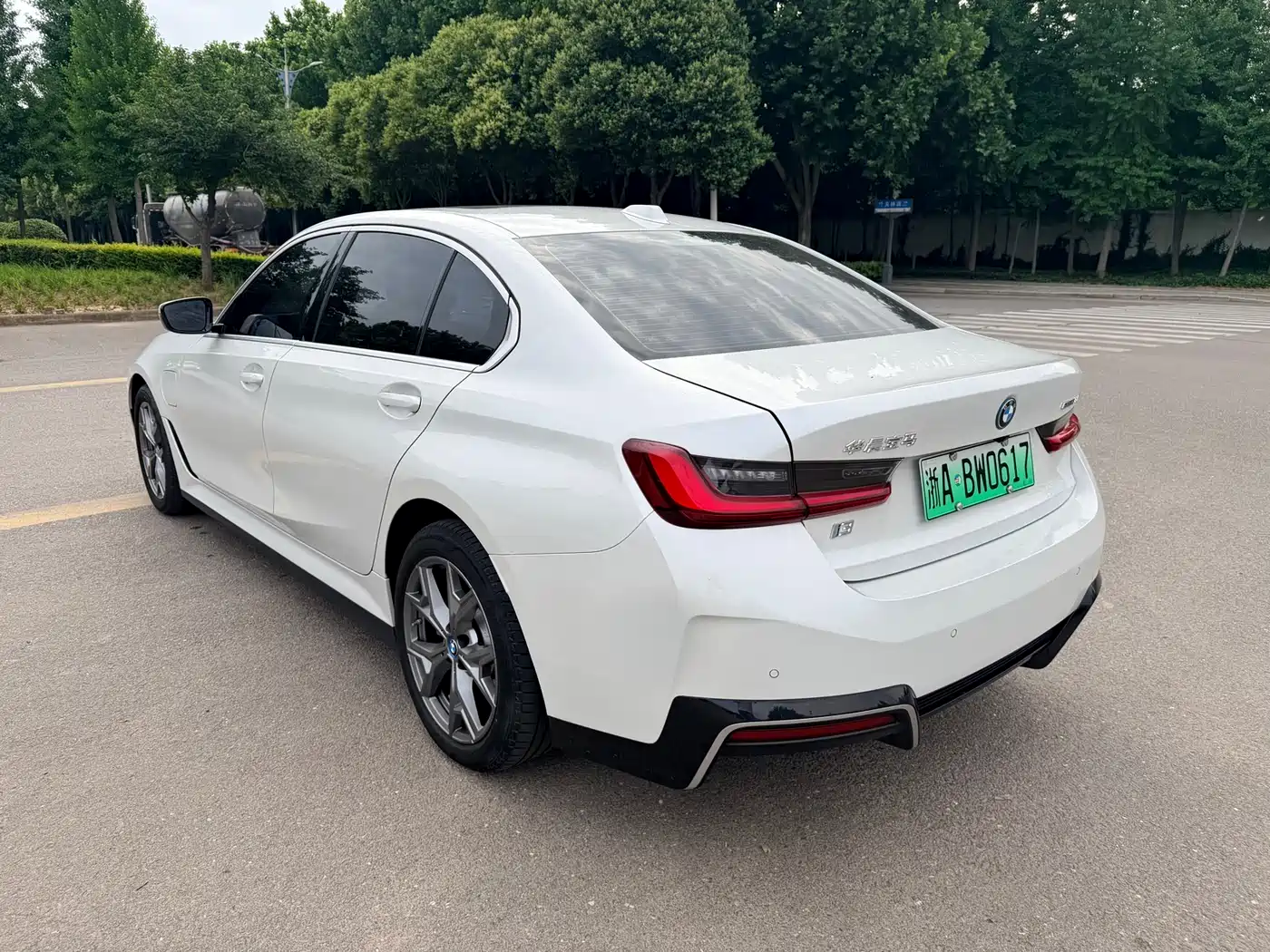 BMW i3 2022 eDrive 35 L фото 7