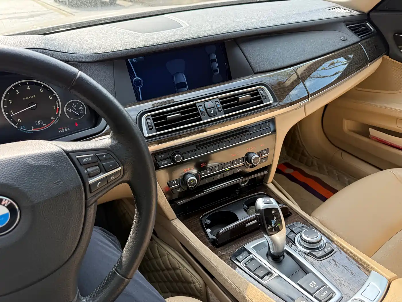 BMW 7 Series 2011 730Li Elegance фото 26