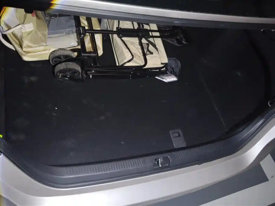 Toyota Camry 2021 2.0G Luxury Edition фото 4