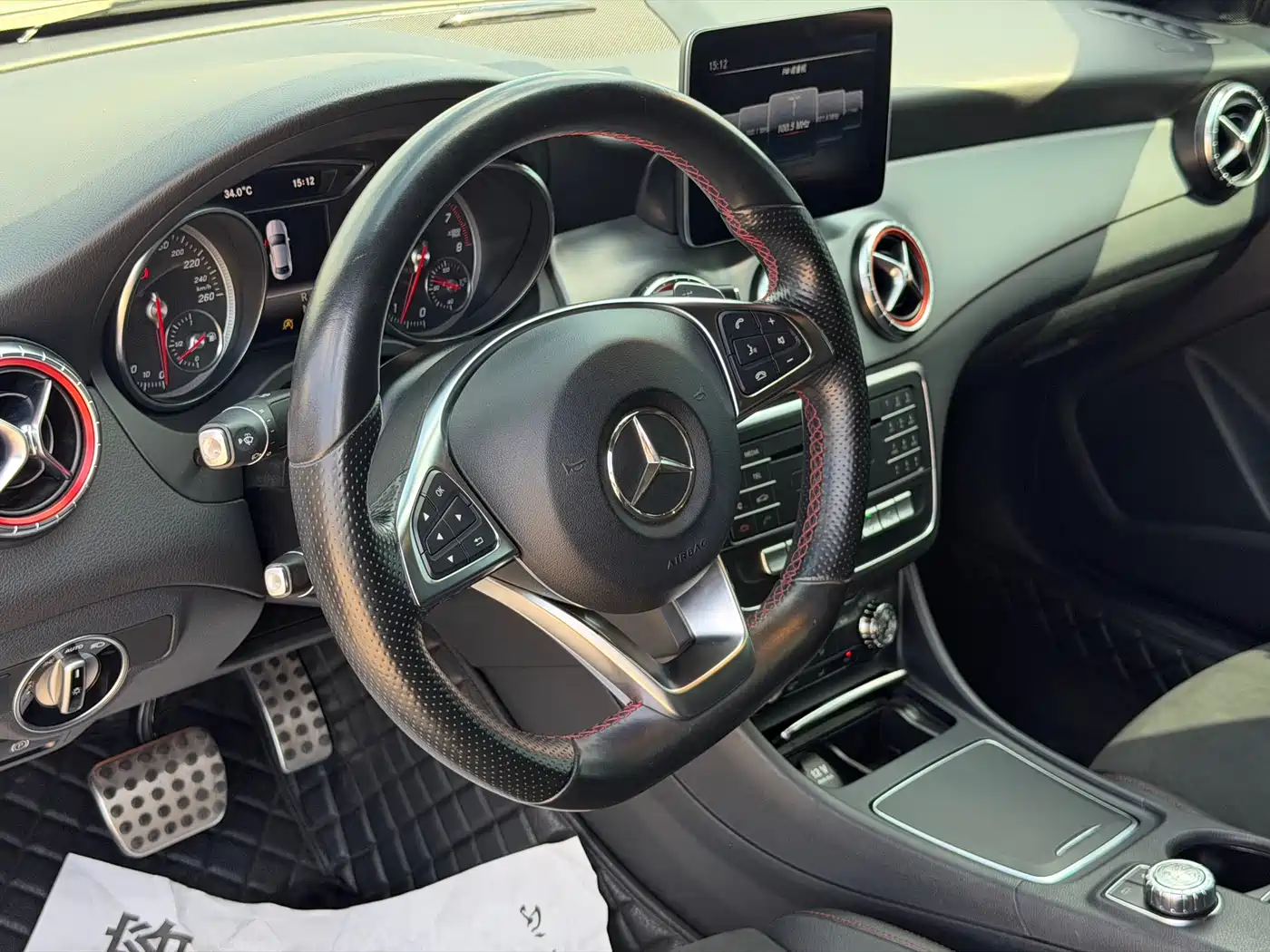 Mercedes-Benz CLA (Import) 2017 CLA 220 4MATIC фото 8
