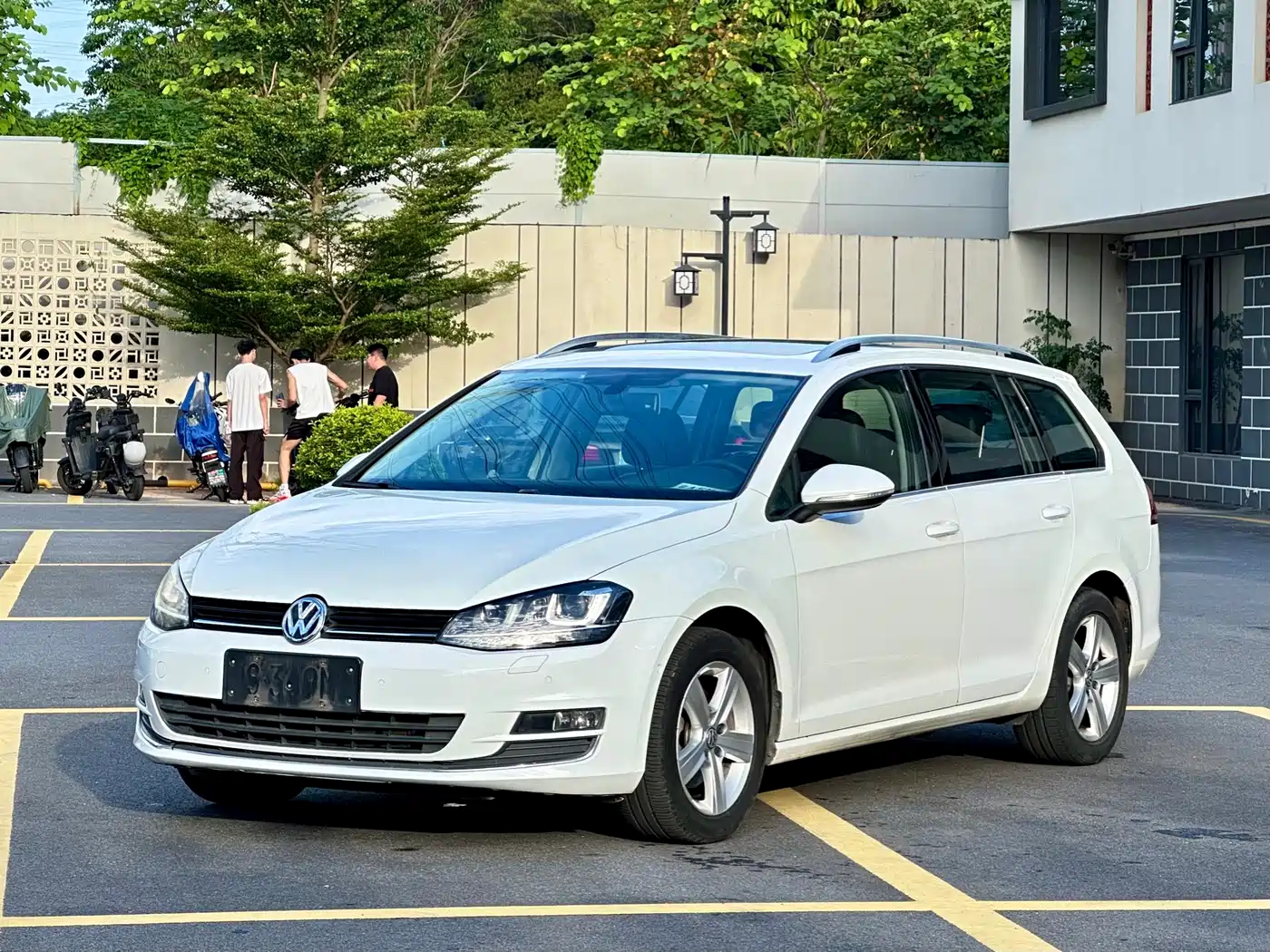 Volkswagen Golf (Import) 2015 2014 1.4TSI Luxury Wagon