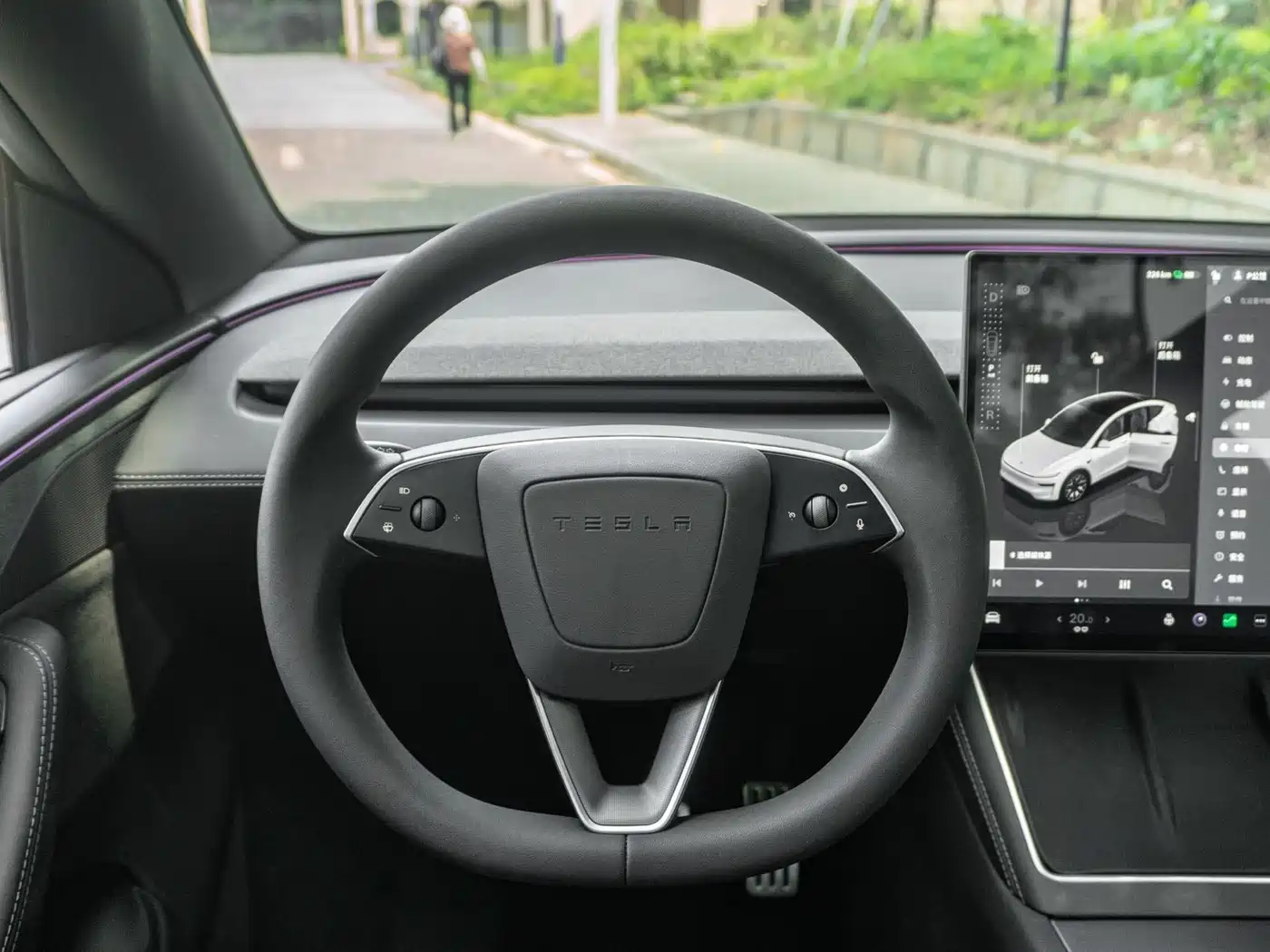 Tesla Model Y L 2025 Facelift Long Range AWD фото 9