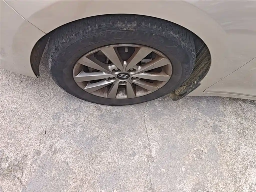 Hyundai Mistra 2014 1.8L Auto Smart GLS фото 23