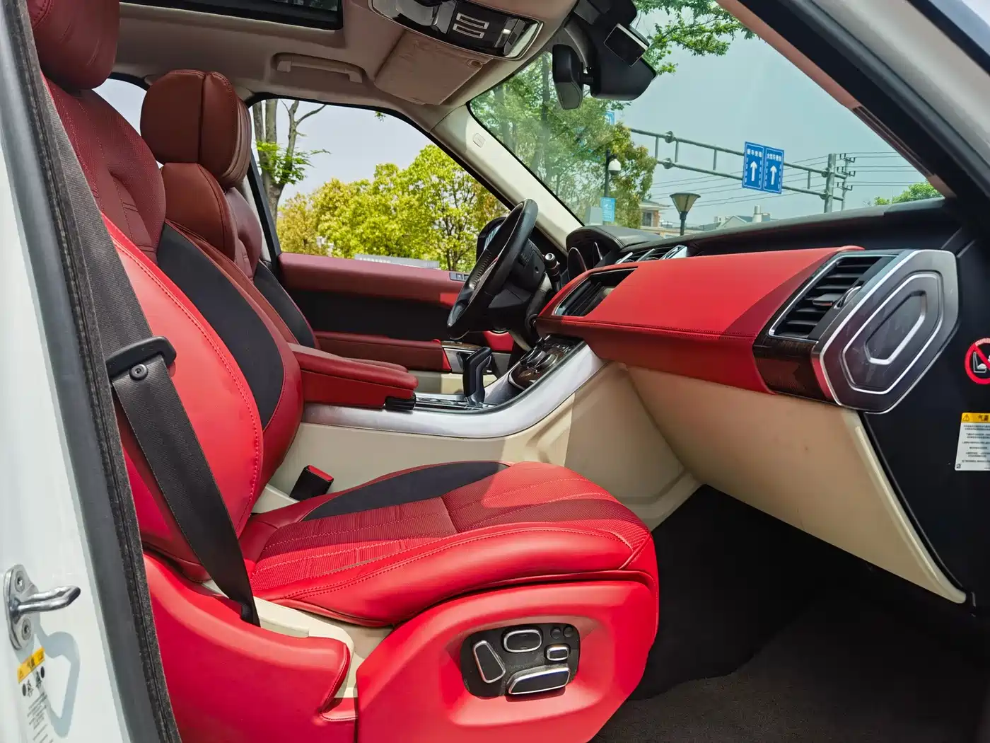 Land Rover Range Rover Sport 2014 3.0 SC V6 HSE DYNAMIC фото 5