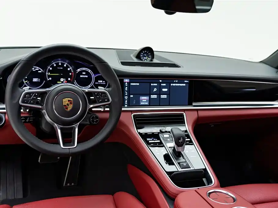 PORSCHE PANAMERA NEW ENERGY