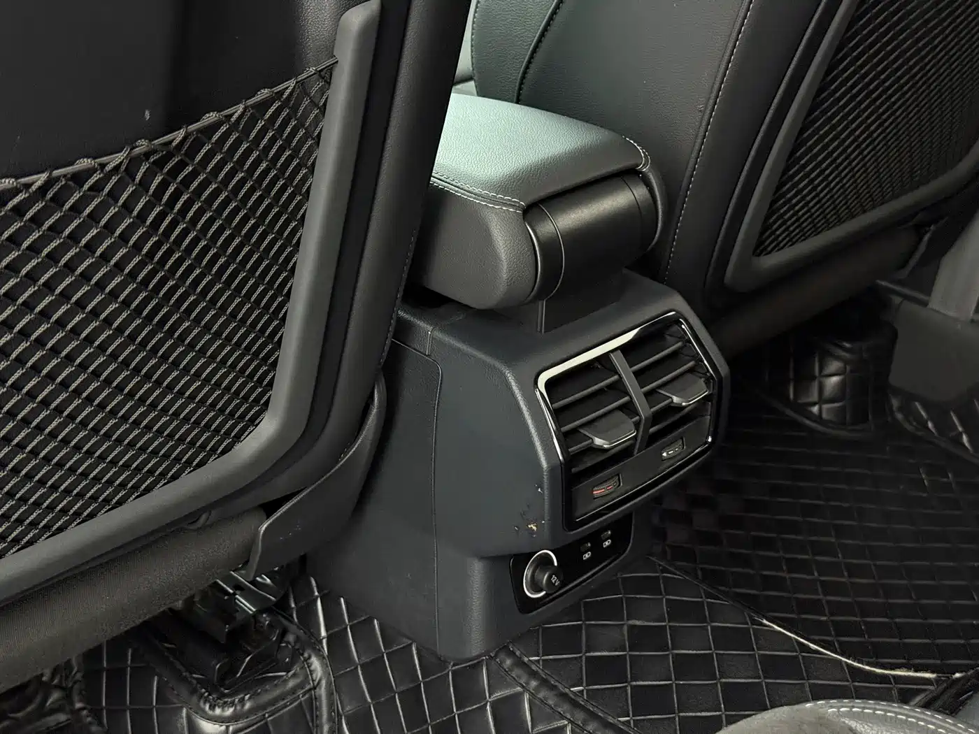 Audi Q3 2023 35 TFSI Fashion Dynamic (1.4T) фото 15