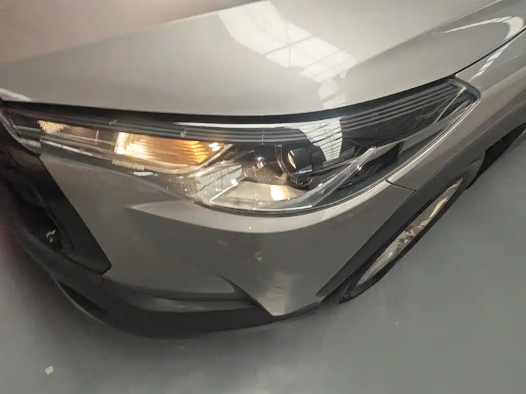 Toyota Corolla Cross 2023 2.0L Pioneer Edition фото 24