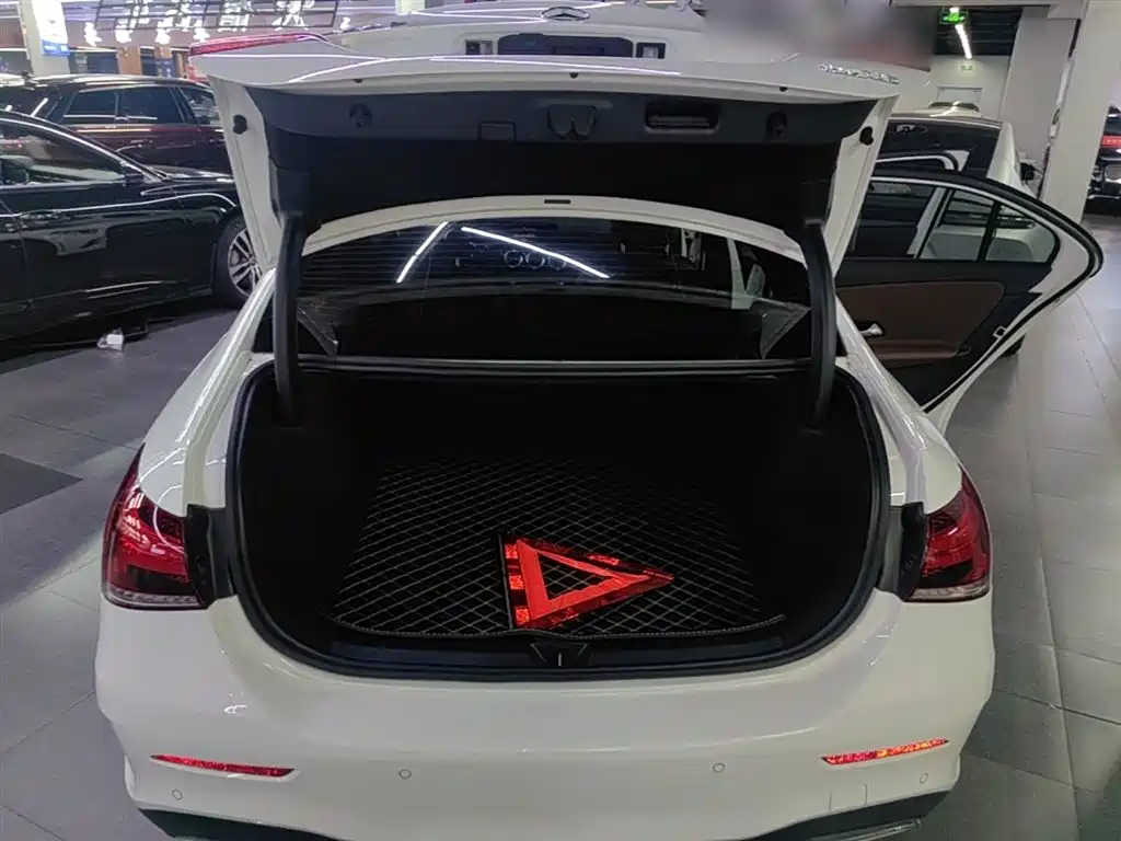 Mercedes-Benz A-Class 2022 Facelift II A 200 L Sport Sedan Fashion фото 19