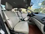 Фото 10 - Honda Civic