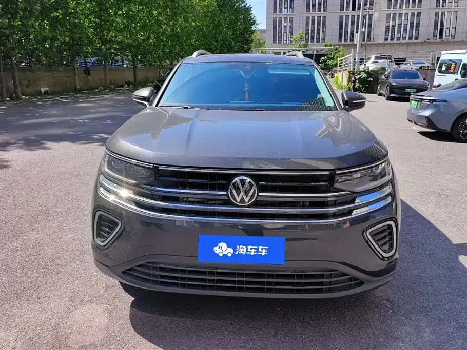 Volkswagen Talagon 2025 330TSI Luxury Cruise Public Edition фото 2