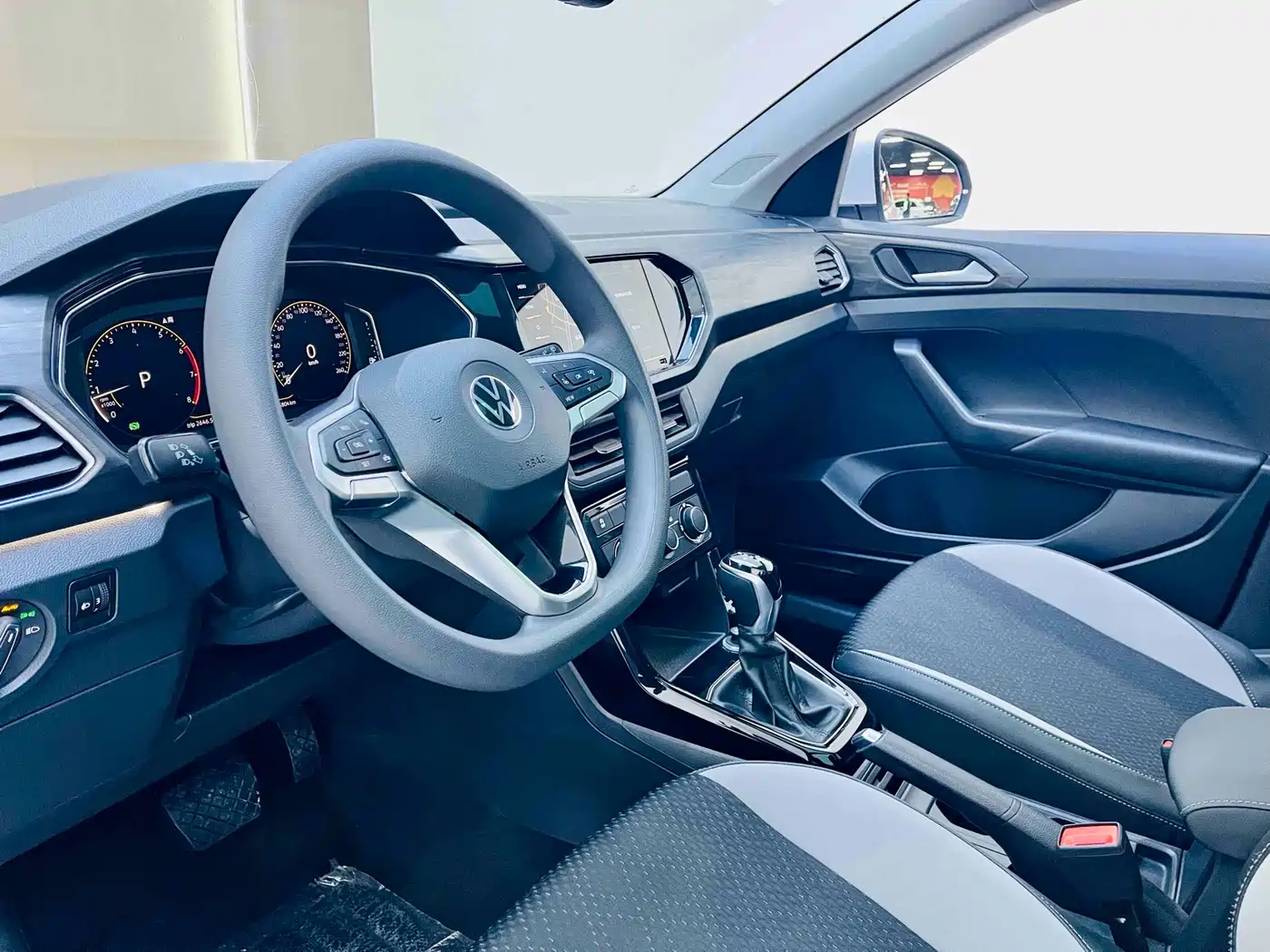 Volkswagen Tanying 2020 1.5L Automatic Joy Edition фото 5