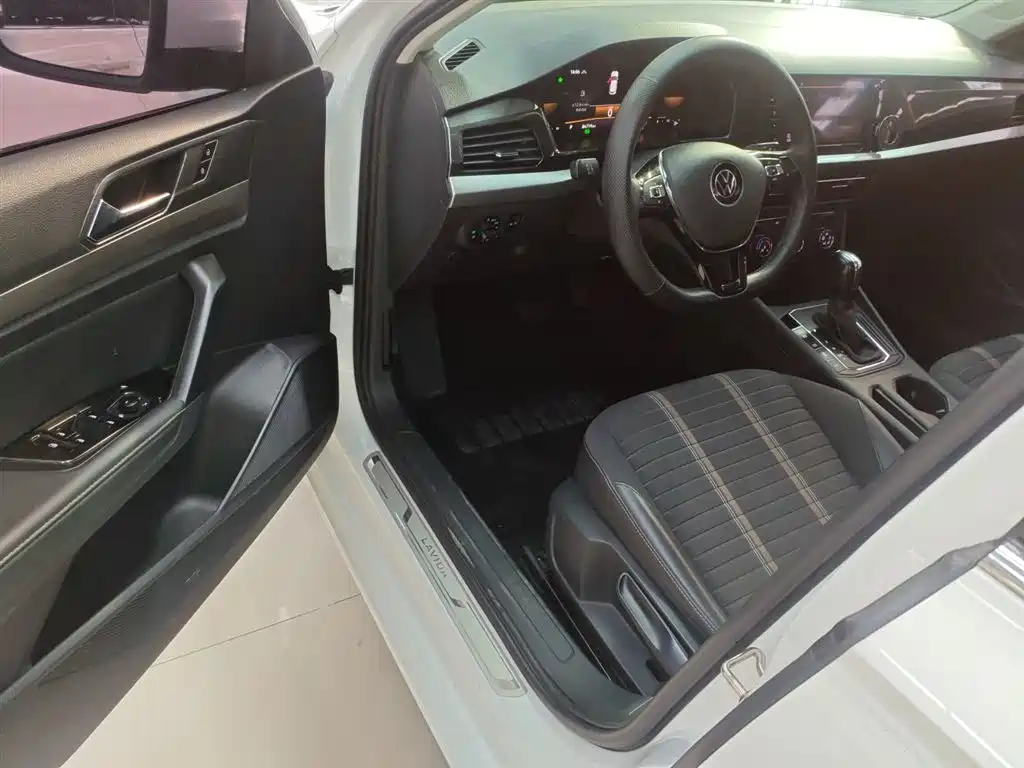 Volkswagen Lavida 2021 280TSI DSG Comfort Edition фото 16