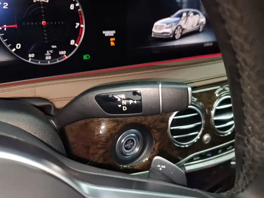 Mercedes-Benz S-Class 2018 S 320 L фото 14