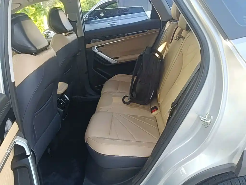 Geely Boyue L 2023 2023 1.5TD DCT Premium