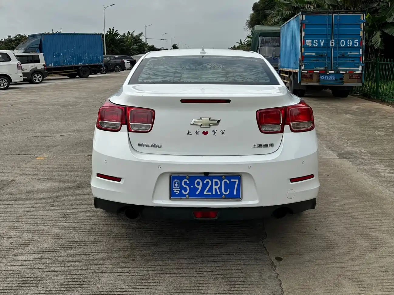 Chevrolet Malibu 2014 2.0L Automatic Luxury фото 8