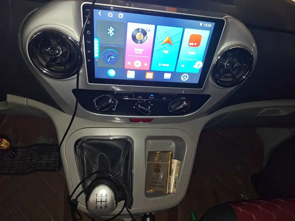JAC Refine M3 2016 2015 2.0L Luxury Smart Edition