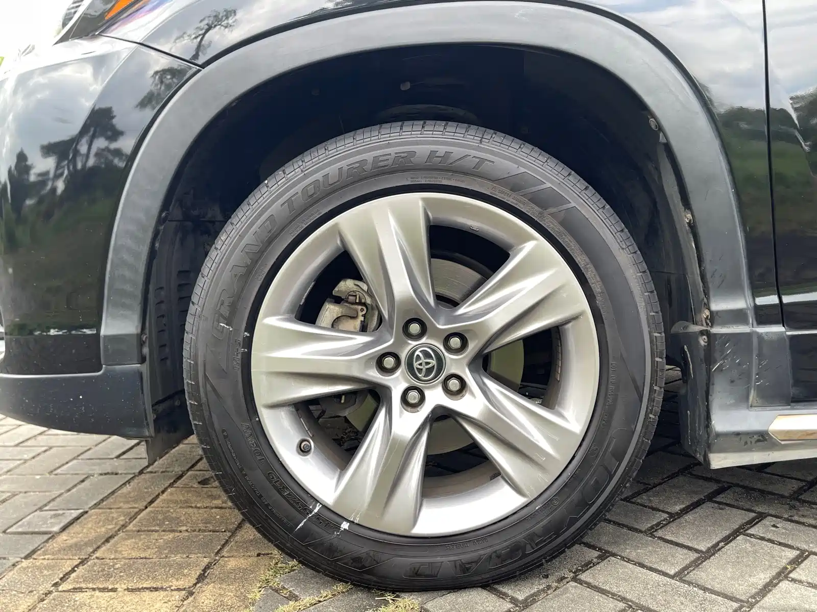 Фото 20 - Toyota Highlander