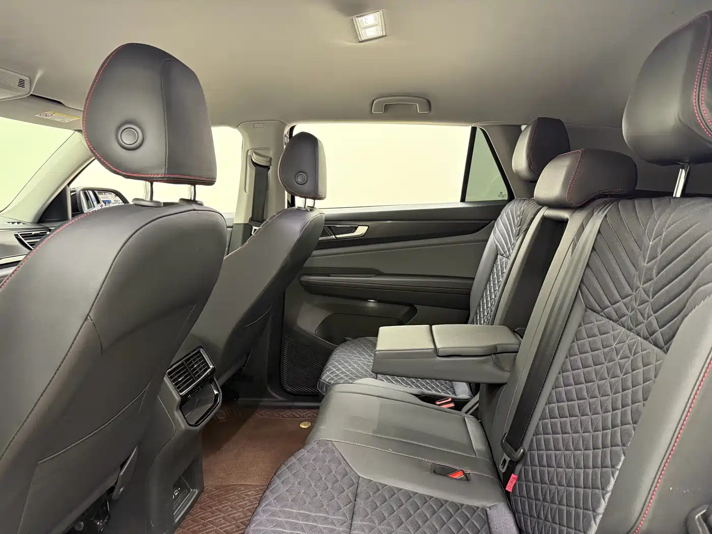 Volkswagen Teramont 2023 Teramont X 380TSI 4WD Luxury Edition фото 20
