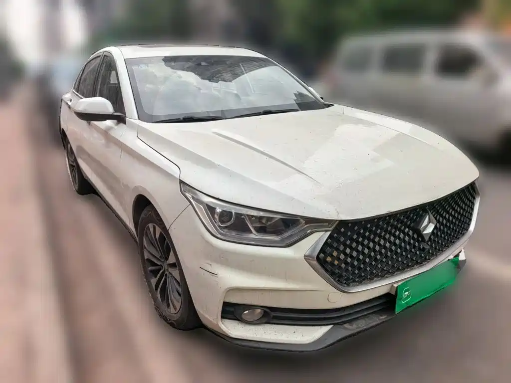 Baojun RC-6 2020 2019 1.5T CVT 24-hour Online Premium